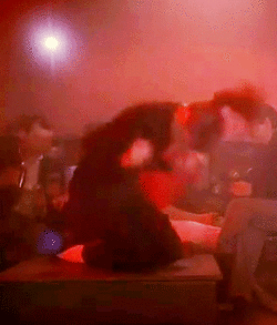 giphy (6).gif